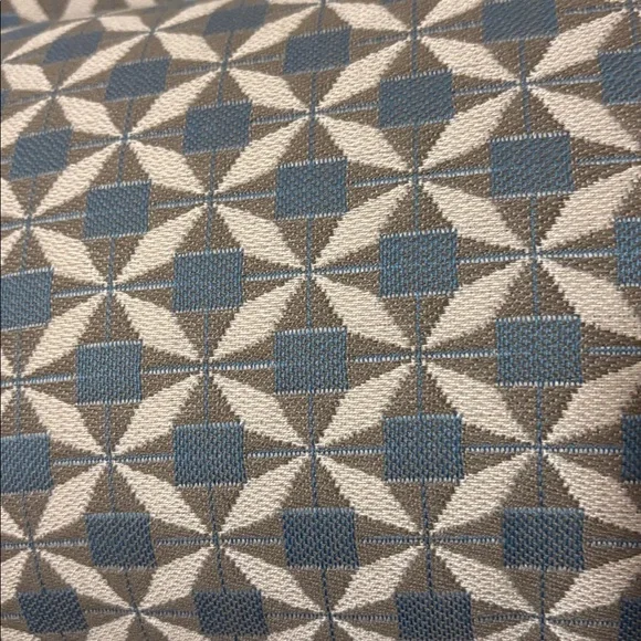 Sunbrella Pair of Geometric Blue and Gray Accent Pillows, Performance Fabric - Picture 7 of 7